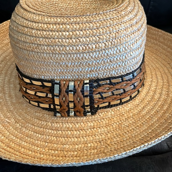 Italy hat - Picture 3 of 11